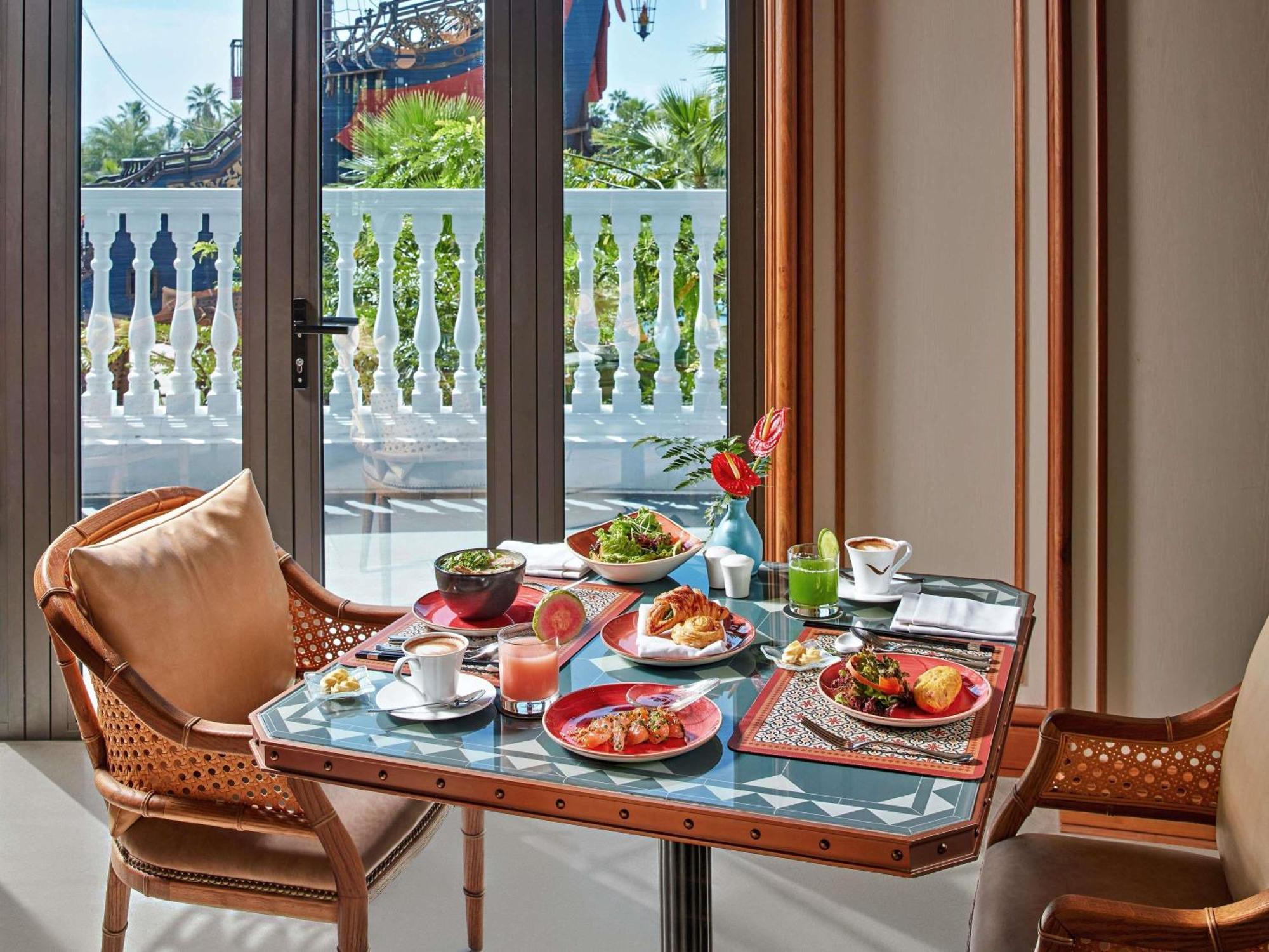 Moevenpick Resort Фантхьєт Екстер'єр фото